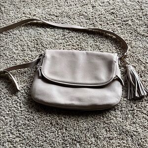 Elegant pale pink Leather Shoulder Bag